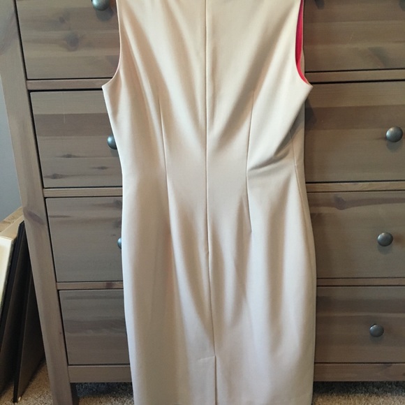 Dress - Picture 2 of 4